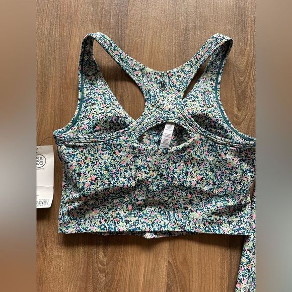 Sage Workout Set - Picture 3 of 4